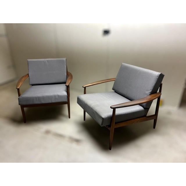 1960s Vintage Scandinavian Lounge Chairs by Grete Jalk for Poul Jeppesens Møbelfabrik, 1960s, Set of 2 For Sale - Image 5 of 12