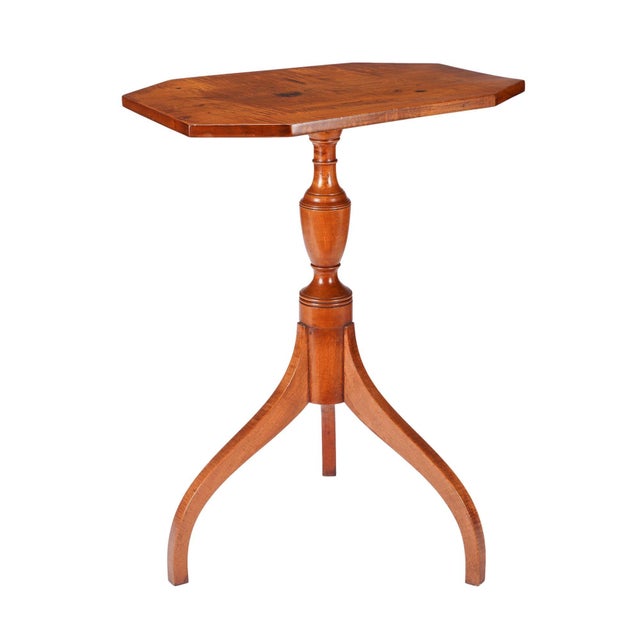 American Hepplewhite Maple Spider Leg Candle Stand, C. 1800-10 For Sale - Image 4 of 9