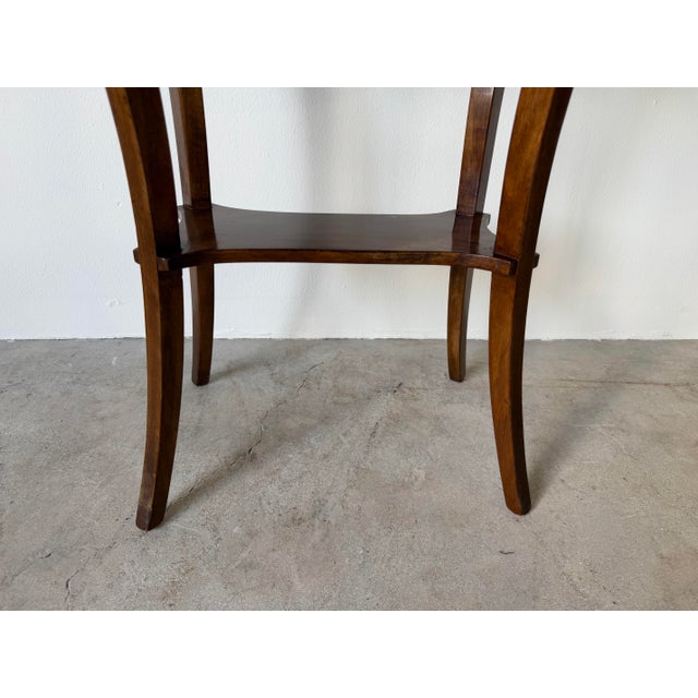 Vintage Italian Walnut Oval Side Table / Nightstand With Drawer For Sale In Miami - Image 6 of 12