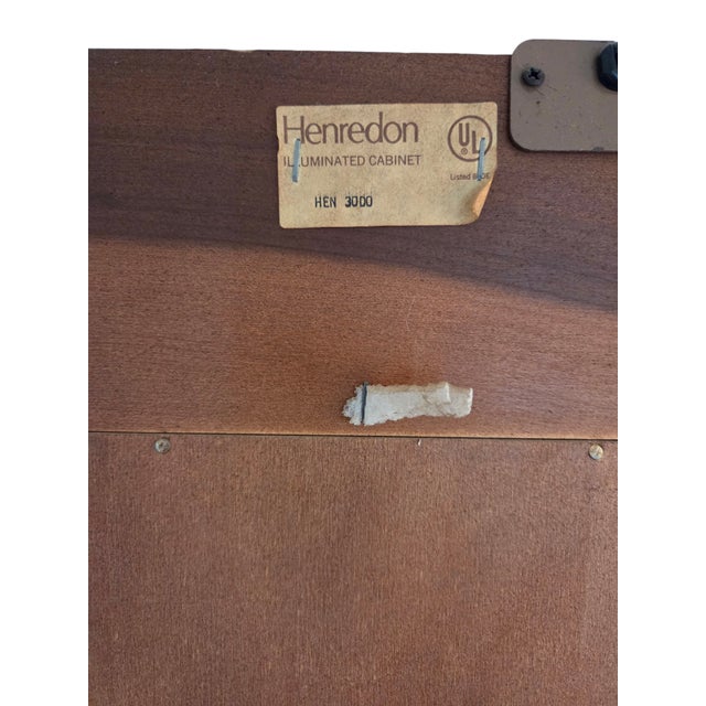 1980s Henredon Scene One Campaign Oak Breakfront China Cabinet Hutch Display Curio For Sale - Image 12 of 15