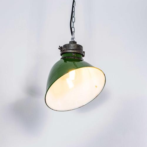 1940s Green Enamelled Cast Top Pendant Lamps from GEC, 1940s, Set of 2 For Sale - Image 5 of 10