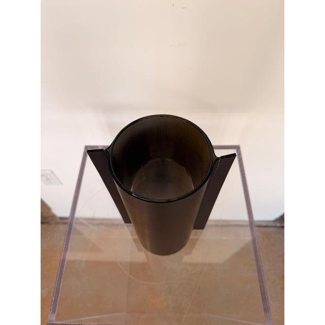 Early 21st Century Arteriors Two Toned Leather Vase (Large) For Sale - Image 5 of 6