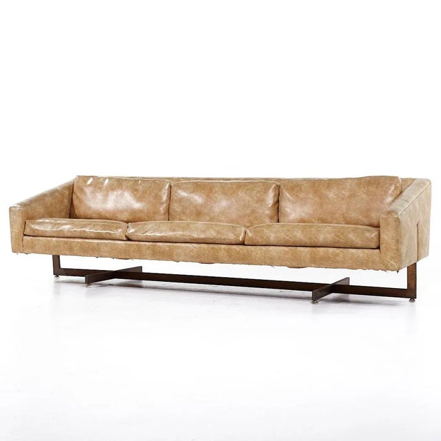 Mid-Century Modern Metropolitan Mid Century Bronze Base Sofa For Sale - Image 3 of 9