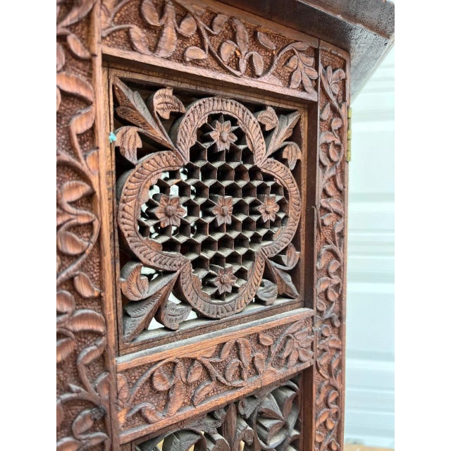 Early 20th Century Antique Hand Carved Moorish Style Octagon Side Table Tabouret For Sale - Image 5 of 12