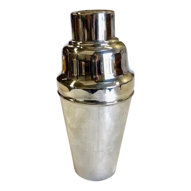 Mid 20th Century Art Deco Cocktail Shaker - 2 Pint Large Shaker For Sale