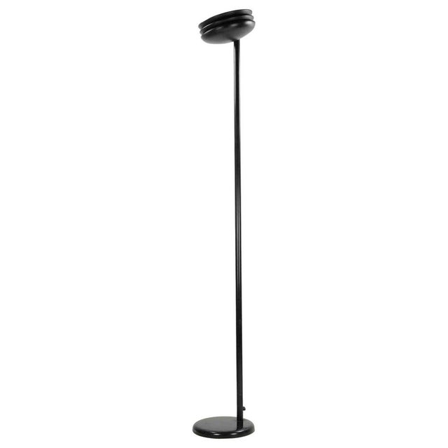 1980s Vintage Italian Floor Lamp in Metal and Plastic, 1980s For Sale - Image 5 of 5