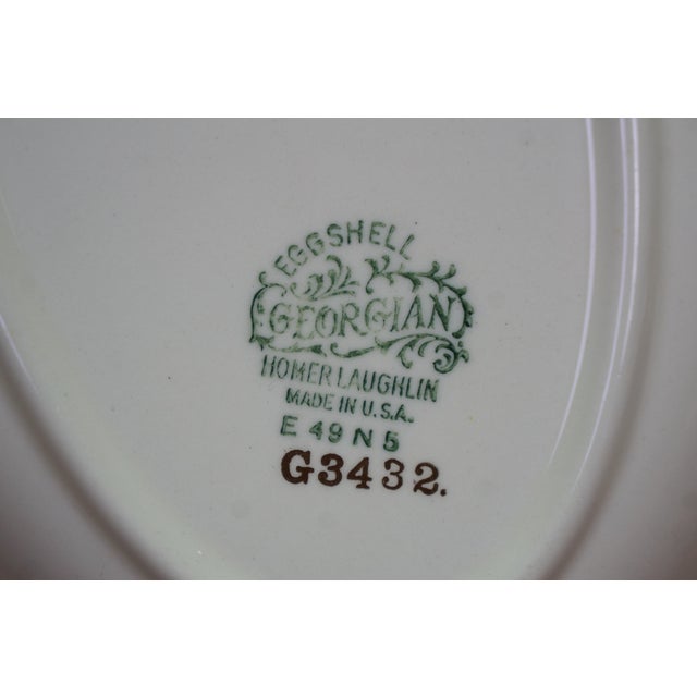 Mid 20th CenturyHomer Laughlin Georgian Eggshell Nautilus China Dinner Service for 12 - 102 Pcs For Sale - Image 15 of 18