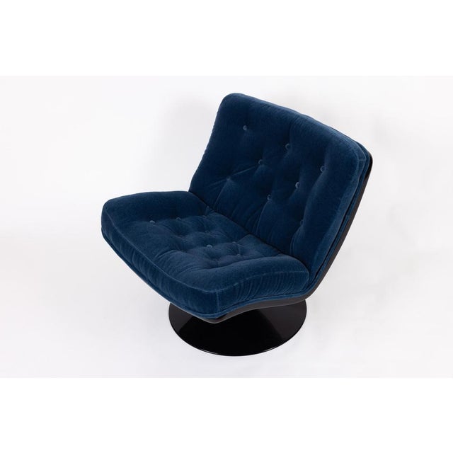 1960s Lounge Chair Mod. 975 in Mohair by Geoffrey Harcourt for Artifort, Dedar, 1960s For Sale - Image 5 of 7