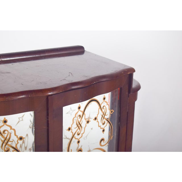 Portuguese Showcase Cabinet with Gold-Plated Glass For Sale - Image 4 of 10
