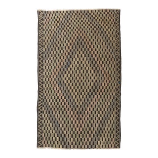 Unique Embroidered Vintage Kilim Rug - 5`9″ X 8`7″ For Sale