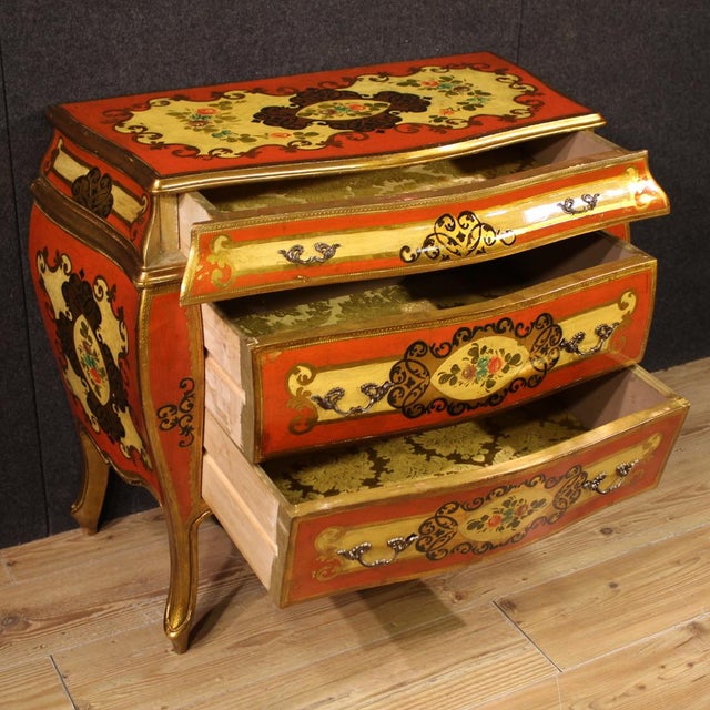 Small 20th Century Tuscan Lacquered Dresser, 1960s For Sale - Image 10 of 13