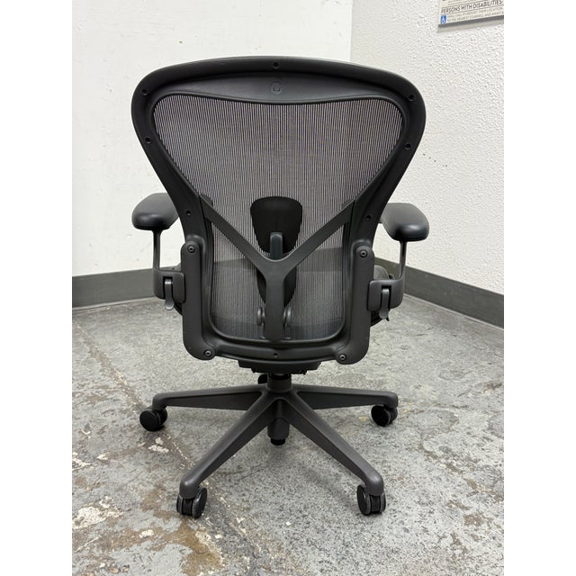 2010s Herman Miller Aeron Office Chair, Size B For Sale - Image 5 of 12