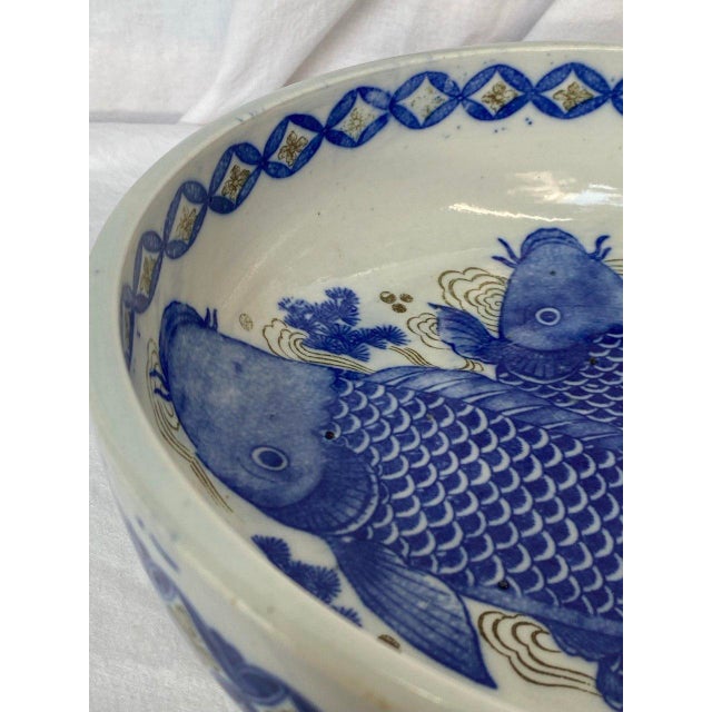 Ceramic Japanese Edo Period Imari Bowl With Koi Motif, Circa 1780–1820 For Sale - Image 7 of 14