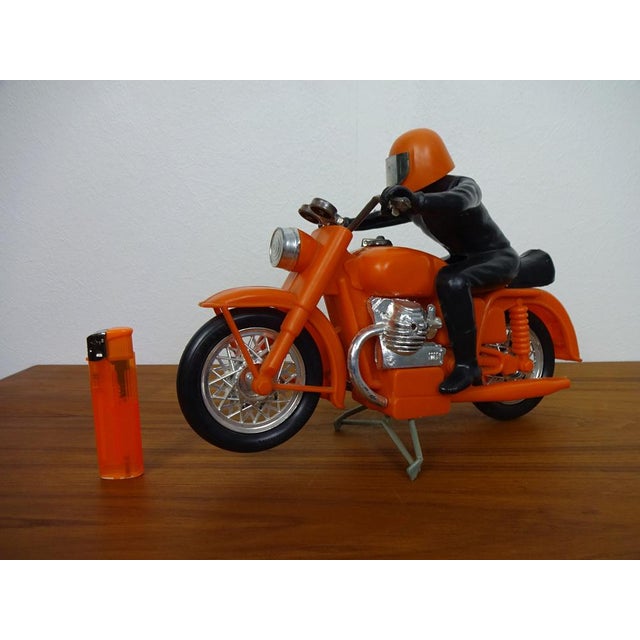 1970s Large Vintage Orange Plastic Motorcycle, 1970s For Sale - Image 5 of 14