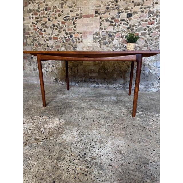 Brown Vintage Danish Teak Dining Table by Ib Kofod-Larsen for G-Plan, 1960s For Sale - Image 8 of 18