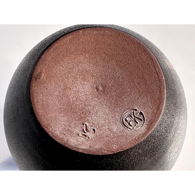 Bauhaus Glazed Studio Ceramic Art Vase from Eva Kumpmann, Germany, 1950s For Sale - Image 9 of 12