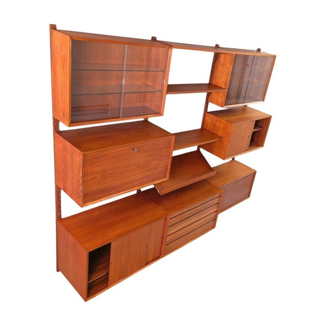 Mid-Century Royal System Bookcase by Poul Cadovius for Cado For Sale - Image 10 of 11