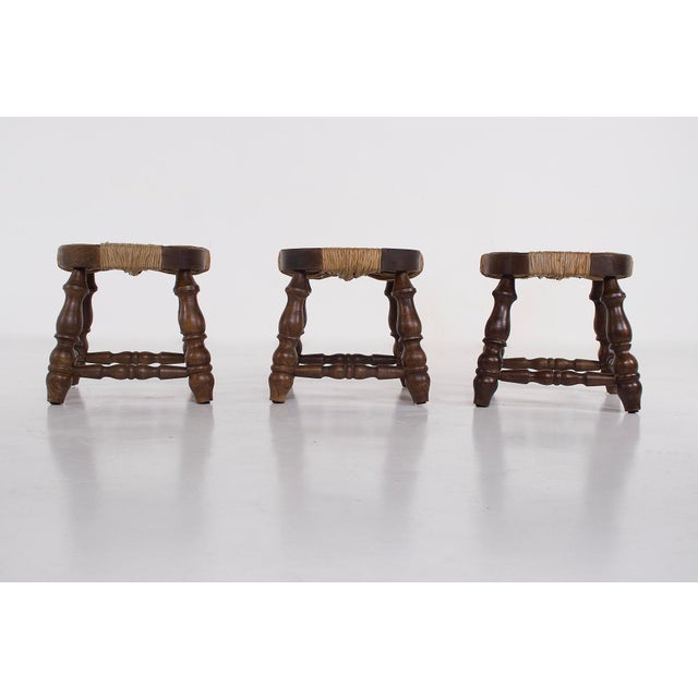 Beige Turned Wood and Straw Fireplace Stools, France, 1960s, Set of 3 For Sale - Image 8 of 8