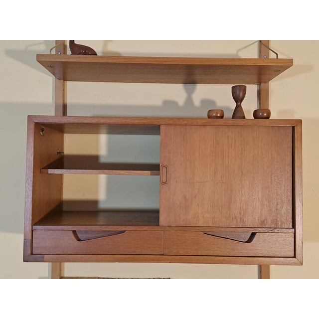 Mid-Century Scandinavian Wall-Mounted Secretary Desk by Kjell Riise, 1960s For Sale - Image 17 of 18