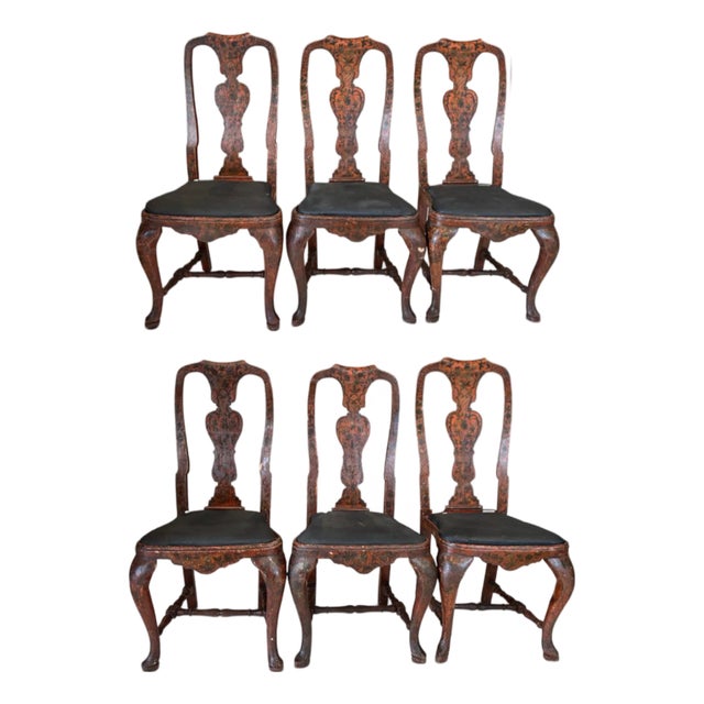 18th Century Rococo Set of 6 Painted Dining Chairs From Lucca For Sale