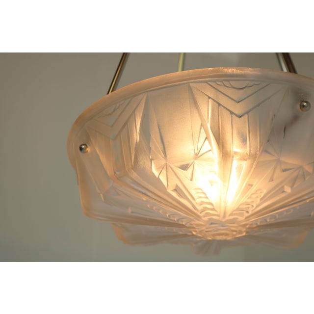 Vintage French Art Deco Pendant Light in White Glass by Muller Freres, 1930 For Sale - Image 11 of 13