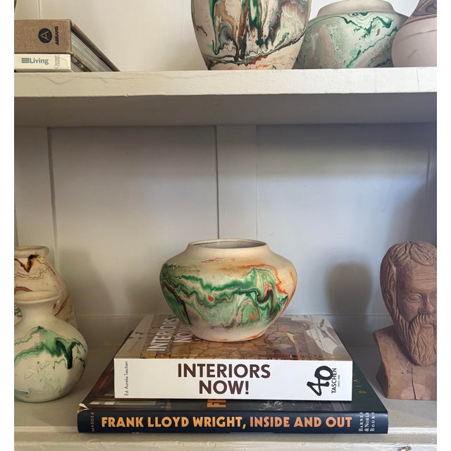 Black Frank Lloyd Wright Inside and Out Book by Diane Maddex | Architecture Coffee Table Book For Sale - Image 8 of 9