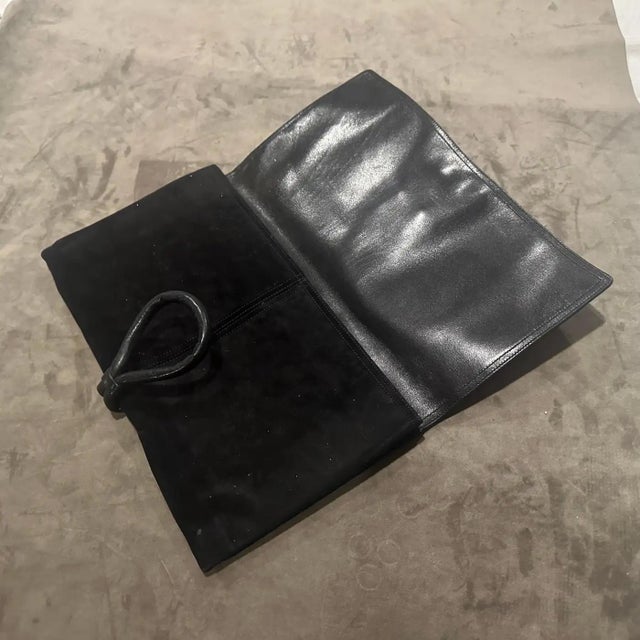 Animal Skin 1980s Black Leather and Suede Italian Clutch by Rodo For Sale - Image 7 of 12
