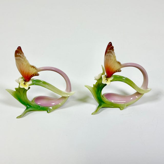 Vintage Minimalist Japanese Hollywood Regency Majolica Butterfly Flora Porcelain Napkin Rings - Set of 12 For Sale - Image 10 of 18