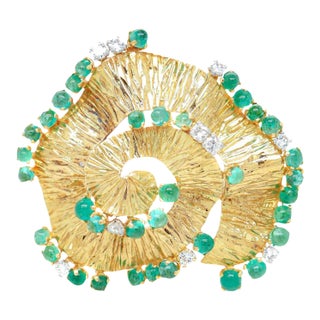 Vintage Andrew Grima Attributed 18 Karat Gold, Emerald, & Diamond Modernist Brooch For Sale