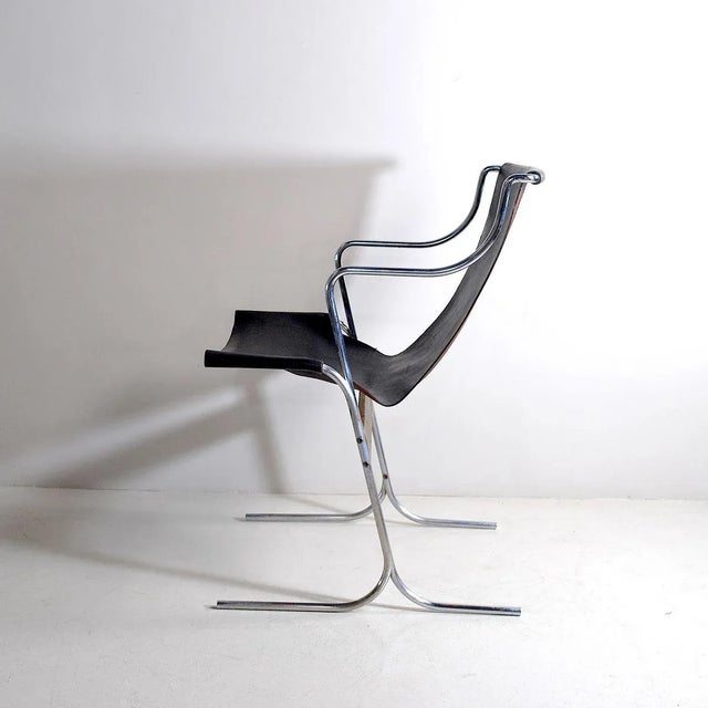 Leather Rocking Chair with Steel Structure, 1960s, in Good conditions. Designed 1960 to 1969