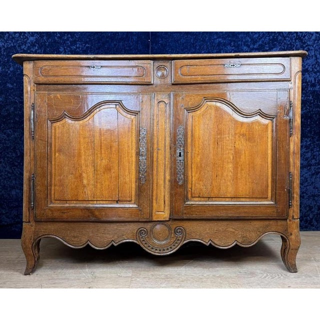 Wood Louis XV Sideboard in Walnut and Oak, 1750 For Sale - Image 7 of 7