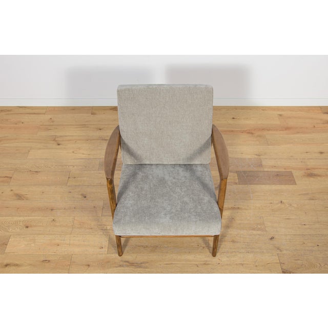 Gray Mid-Century Model 300-139 Armchairs from Swarzędzka Factory, Poland, 1960s, Set of 2 For Sale - Image 8 of 18