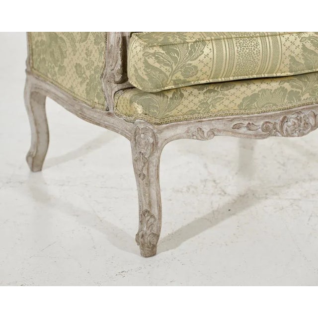 Fine and large pair of swedish bergere, 19th century h. 119 h-seat. 47 w. 78 d. 62 cm h. 46.8 h-seat. 18.5 w. 30.7 d. 24.4...