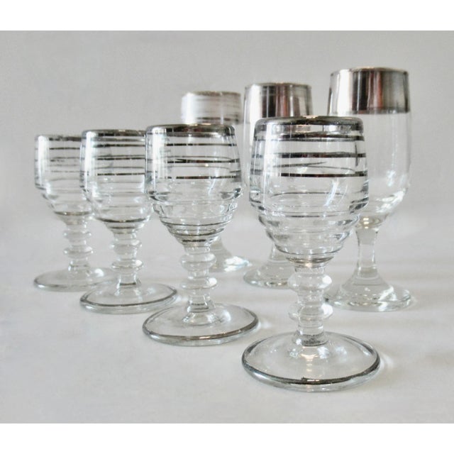 Vintage MCM Dorothy Thorpe & Italian Silver Tiered and Rimmed Glass Cordials (Asst..)- 7 Pieces For Sale In West Palm - Image 6 of 10