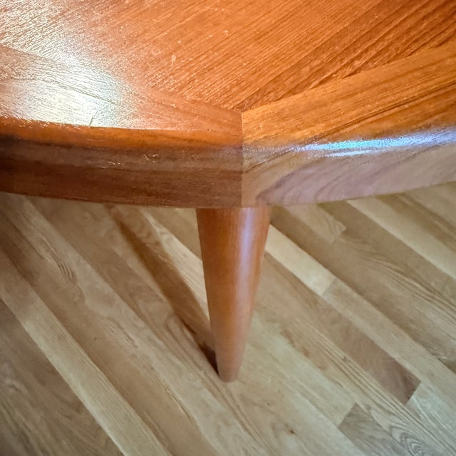 Vejle Stole & Mobelfabrik Round to Oval MCM Dining Table Classic and beautifully constructed teak dining table made in...
