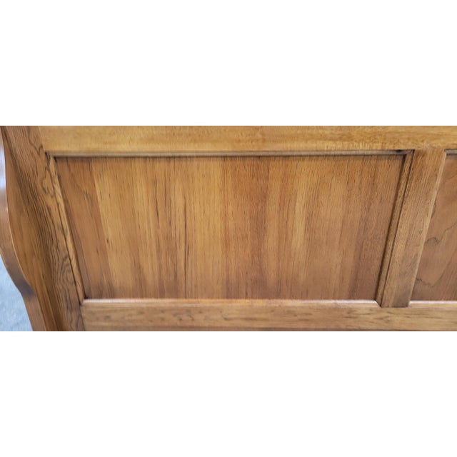 Vintage Traditional Louis Phillipe Style Queen Size Sleigh Bed For Sale - Image 4 of 9