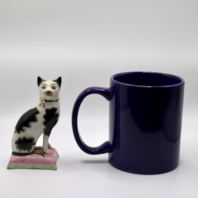1920s Staffordshire Ware William Kent Ceramic Cat on Cushion Figurine - 4" For Sale - Image 9 of 9