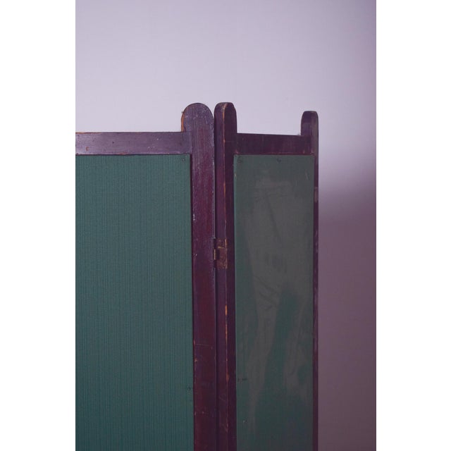 Mid-Century Modern Wooden Folding Screen with Green Fabric Panels, 1950 For Sale - Image 3 of 8