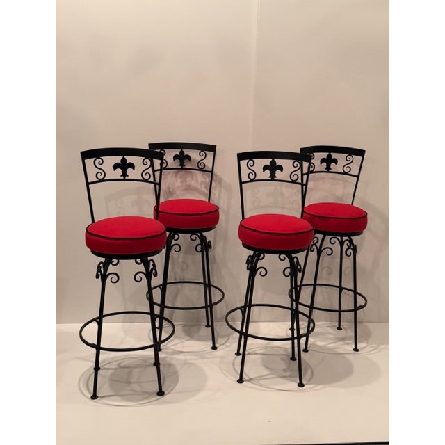 1960s Hand Wrought Iron Fleur Di Lis Motif Bar Stools For Sale - Image 5 of 11