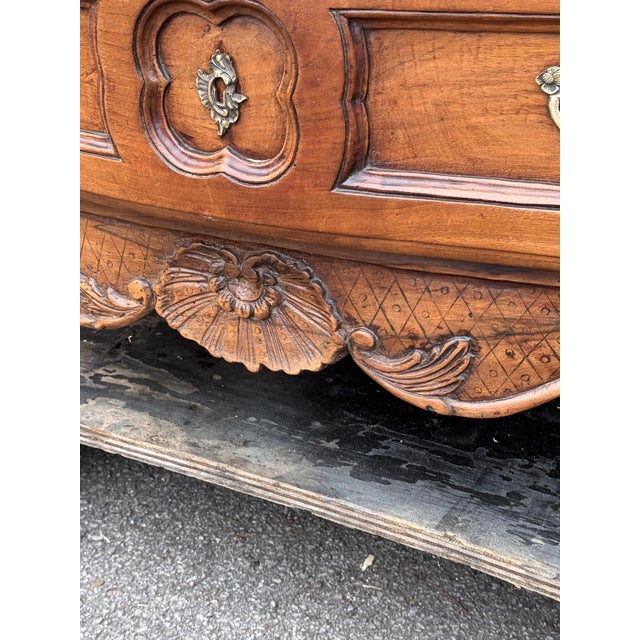 French 18th Century French Chest/Commode For Sale - Image 3 of 15