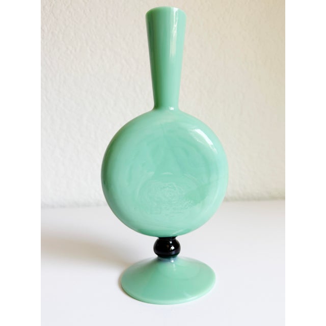 1920s Art Deco Mint Glass Vase For Sale In Sacramento - Image 6 of 9