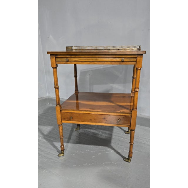Brown Regency Yew Wood Lamp Table, 1920s For Sale - Image 8 of 8