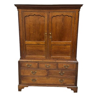 Welsh Cupboard in Oak, 18th Century For Sale