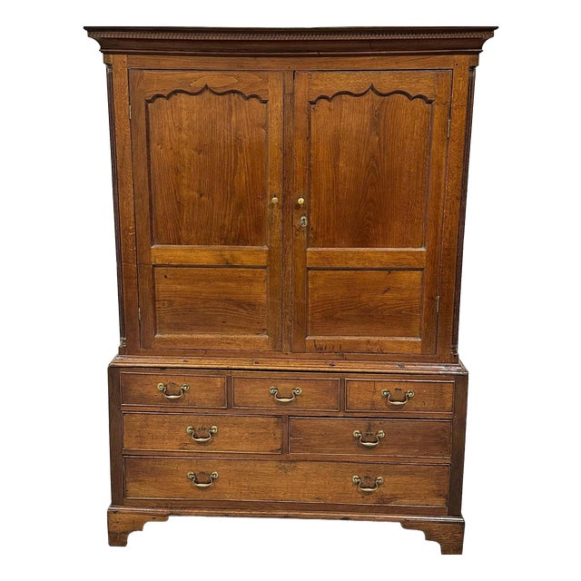Welsh Cupboard in Oak, 18th Century For Sale