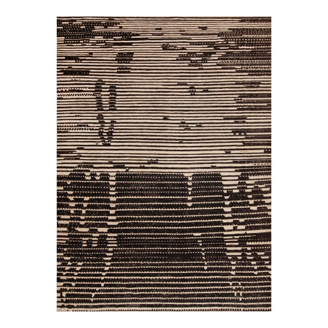 Nazmiyal Collection Wool Modern Cream and Charcoal Rug For Sale