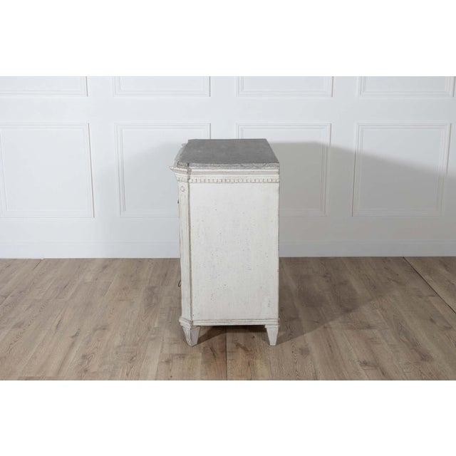 Off-white Swedish Gustavian Style Painted Chest of Drawers with Grey Top, circa 1880 For Sale - Image 8 of 8