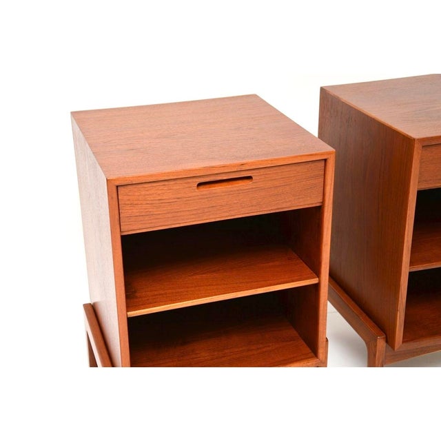 Brown Vintage Danish Teak Nightstands by Ib Kofod-Larsen, 1960, Set of 2 For Sale - Image 8 of 11