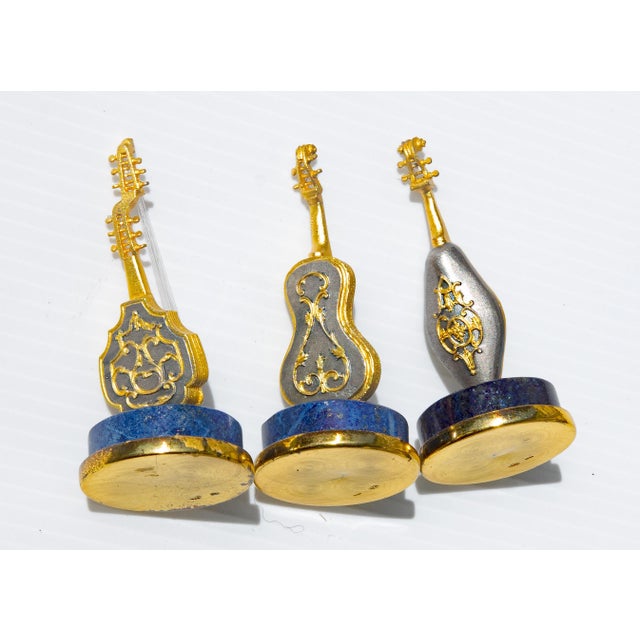Blue 12 Italian Gilt Silver and Lapis String Instrument Place Card Holders Angeletti For Sale - Image 8 of 12