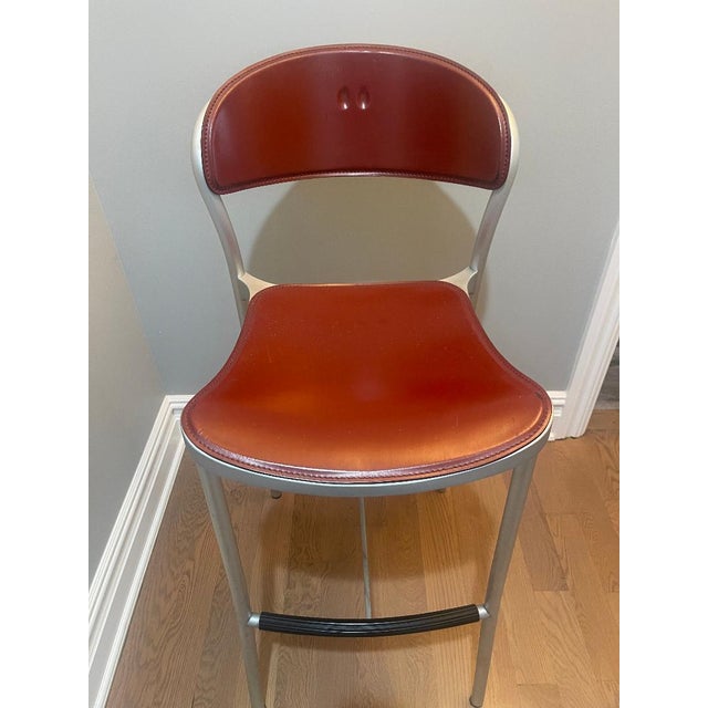 Arper High Stools – Made in Italy Elevate your space with this set of three authentic Italian-made Arper high stools,...