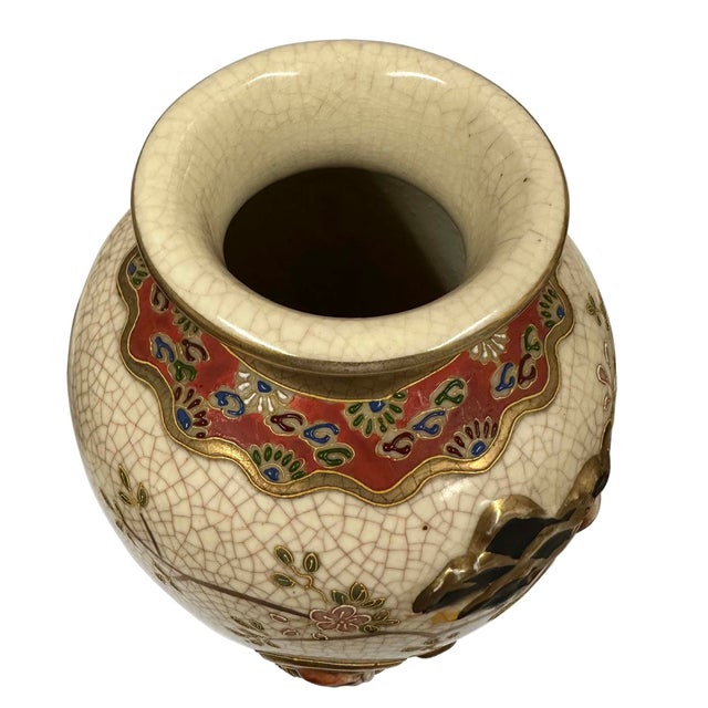 Antique Japanese Meiji Period Satsuma Earthenware Vase For Sale - Image 17 of 18